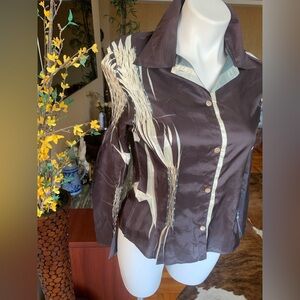 New LSL Stylish and charming button down Blouse/shirt. Size S 100% Polyester